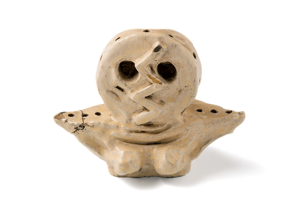 陶彫マケット。岡本太郎がやきもの製の花器「顔」を制作するためにつくった小型サンプル。1952年。